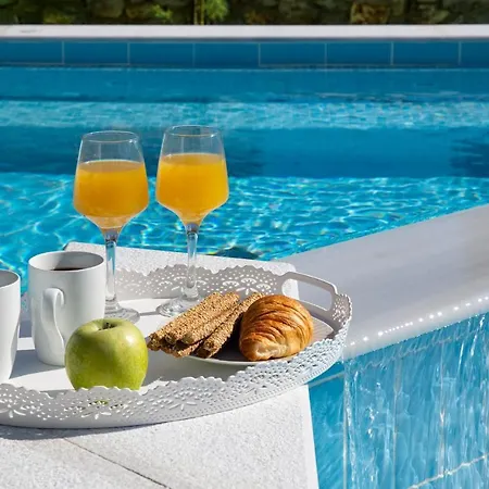 Summer Dawn Villa *
